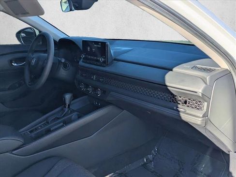 Used 2024 Honda Accord LX image 21