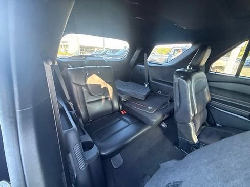Certified 2023 Ford Explorer ST-Line w/ Class IV Trailer Tow Package AWD/4WD image 14