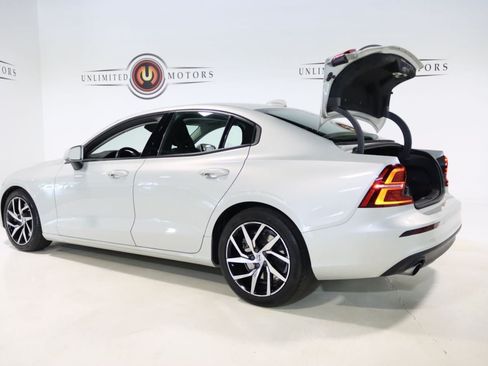 Used 2020 Volvo S60 T6 Momentum AWD/4WD image 27
