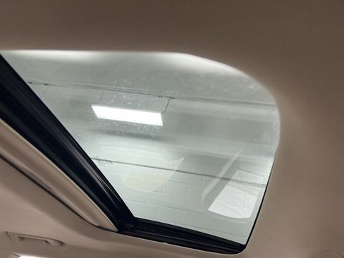 Used 2016 Lincoln MKZ AWD w/ Equipment Group 200A Select image 25