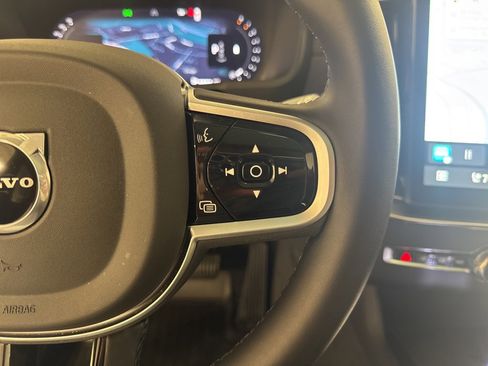 Used 2026 Volvo XC90 B6 Plus w/ Protection Package Premier image 10