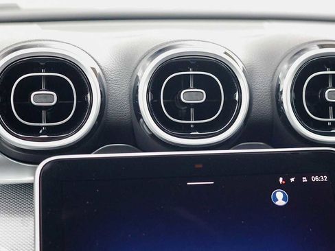 Used 2026 Mercedes-Benz C 300 4MATIC Sedan image 18