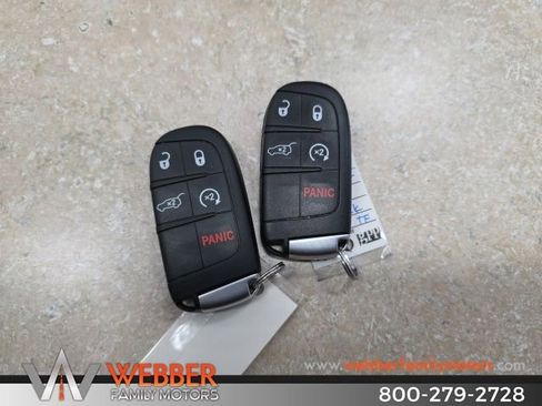 Used 2020 Jeep Grand Cherokee Limited w/ Trailer Tow Group IV image 5