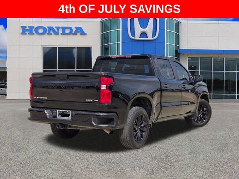 Used 2024 Chevrolet Silverado 1500 Custom RWD image 4