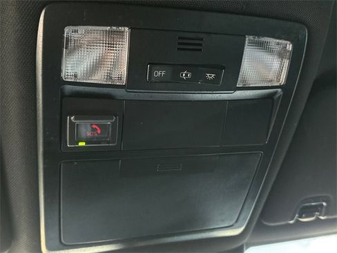 Used 2021 Toyota Tacoma TRD Sport w/ Technology Package image 27