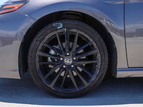 Used 2024 Toyota Camry XSE FWD image 11