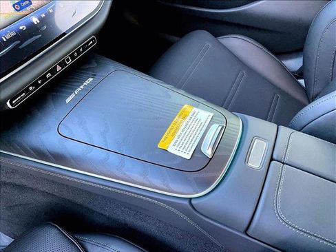 New 2026 Mercedes-Benz E 53 AMG e 4MATIC Sedan image 10