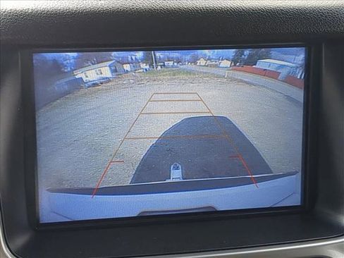 Used 2018 Chevrolet Tahoe Premier AWD/4WD image 19
