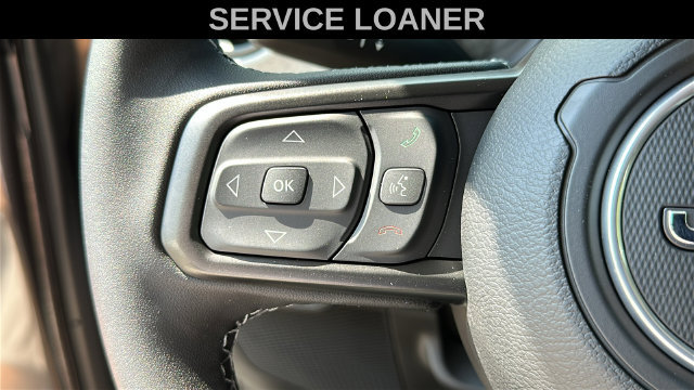 Used 2025 Jeep Wrangler Unlimited Sport AWD/4WD image 12