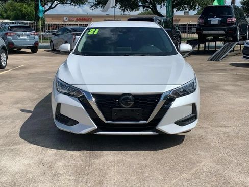 Used 2021 Nissan Sentra SV FWD image 2