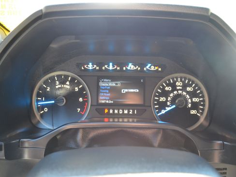 Used 2016 Ford F150 XLT w/ Equipment Group 302A Luxury AWD/4WD image 31