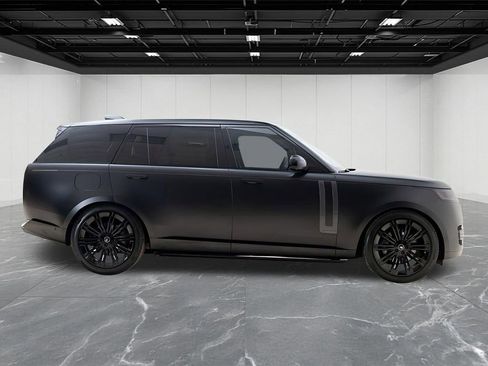 Used 2025 Land Rover Range Rover Long Wheelbase Autobiography AWD/4WD image 10
