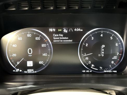 Used 2021 Volvo XC90 T5 Momentum w/ Climate Package FWD image 18