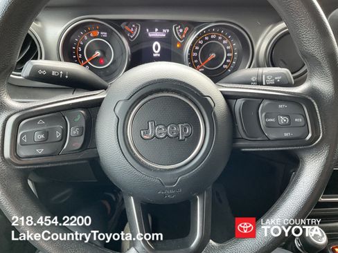 Used 2023 Jeep Wrangler Sport AWD/4WD image 21