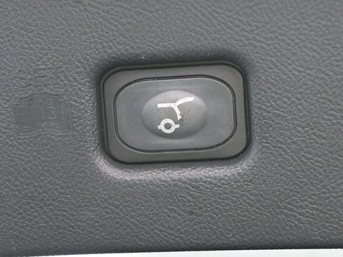 Used 2020 Lincoln Nautilus Reserve AWD/4WD image 10