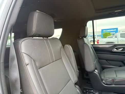 Used 2024 Chevrolet Suburban RST w/ Luxury Package AWD/4WD image 50