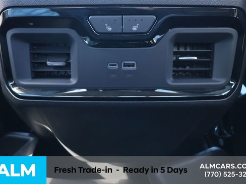 Used 2026 GMC Sierra 2500 AT4 image 41