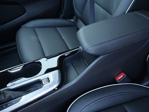 New 2026 Buick Envista Sport Touring w/ Studio Series FWD image 23