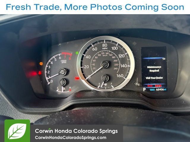 Used 2020 Toyota Corolla LE FWD image 12