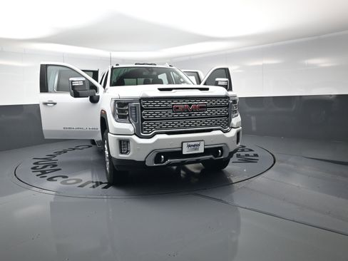 Certified 2021 GMC Sierra 2500 Denali image 23