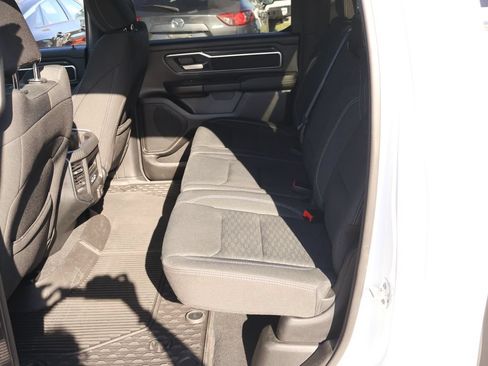 Used 2025 RAM 1500 Big Horn AWD/4WD image 12