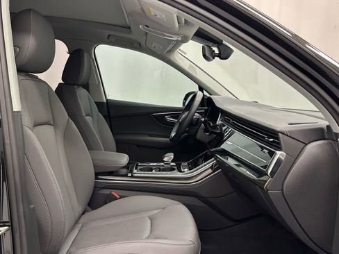 Used 2025 Audi Q7 3.0T Premium Plus w/ Premium Plus Package AWD/4WD image 19