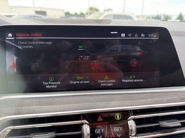 Used 2019 BMW X5 xDrive50i w/ M Sport Package AWD/4WD image 3