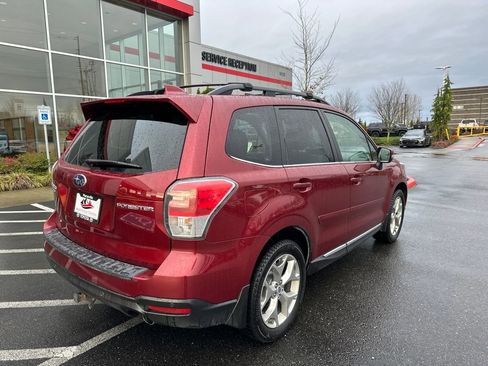 Used 2018 Subaru Forester 2.5i Touring image 3