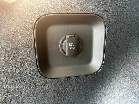 Used 2024 Kia Sportage LX FWD image 32