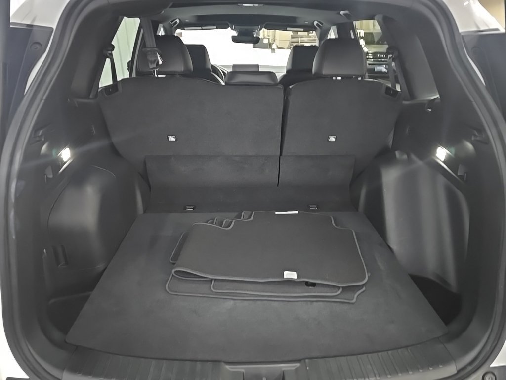 Used 2025 Honda CR-V Sport-L image 12