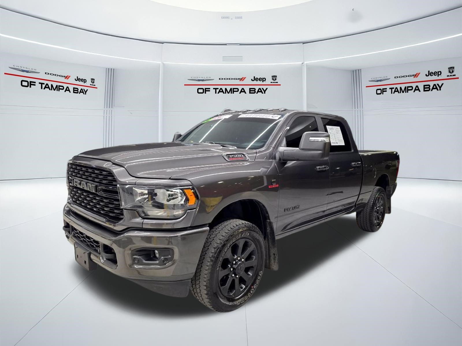 Used 2024 RAM 3500 Big Horn w/ Night Edition AWD/4WD image 2