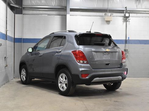 Used 2019 Chevrolet Trax LT w/ LT Convenience Package AWD/4WD image 22