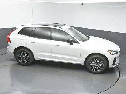 New 2026 Volvo XC60 B5 Core image 50