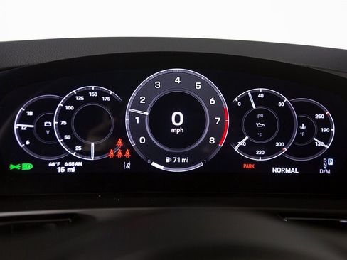 New 2026 Porsche Cayenne image 17