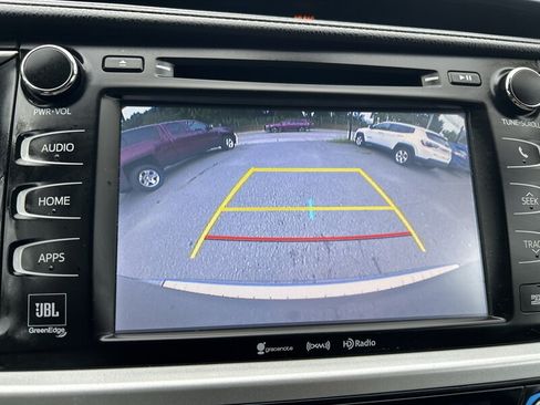 Used 2016 Toyota Highlander Limited Platinum AWD/4WD image 16