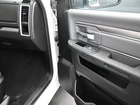 Used 2023 RAM 1500 Classic SLT w/ Protection Group AWD/4WD image 23