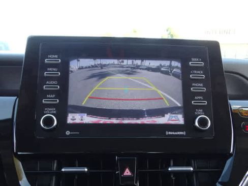 Used 2023 Toyota Camry SE w/ Convenience Package image 28