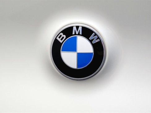 Used 2025 BMW X3 xDrive30i w/ Convenience Package image 22