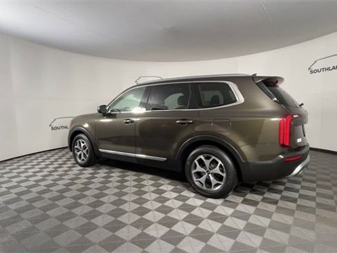 Used 2020 Kia Telluride EX w/ Towing Package image 6