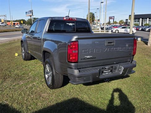 Used 2022 Chevrolet Colorado LT w/ Safety Package image 4