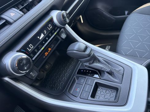 Certified 2025 Toyota RAV4 XLE FWD image 8