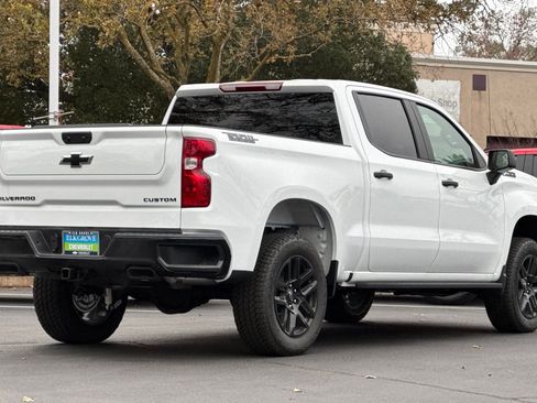 New 2026 Chevrolet Silverado 1500 Custom Trail Boss w/ Dark Appearance Package image 3