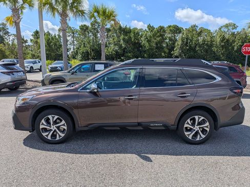 Used 2022 Subaru Outback Touring w/ Popular Package #2 AWD/4WD image 7