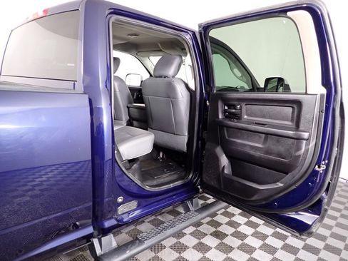 Used 2016 RAM 2500 Tradesman w/ Chrome Appearance Group image 26