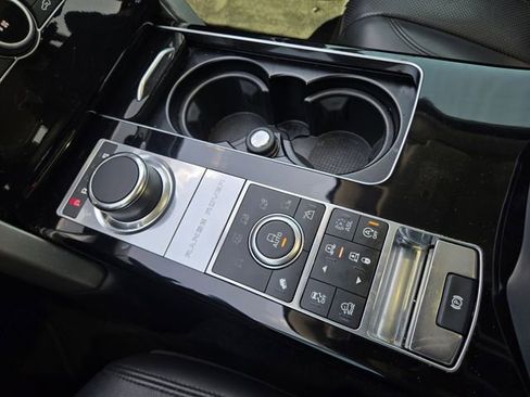 Used 2016 Land Rover Range Rover HSE AWD/4WD image 17