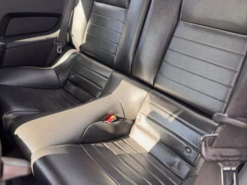 Used 2012 Ford Mustang Premium image 11