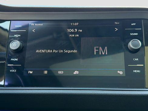 Used 2019 Volkswagen Jetta SEL w/ Cold Weather Package FWD image 30
