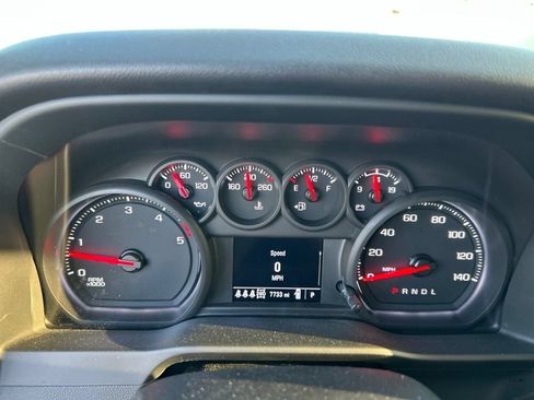 Used 2025 Chevrolet Silverado 2500 W/T AWD/4WD image 9