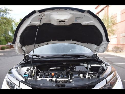 Used 2021 Honda HR-V Sport image 38