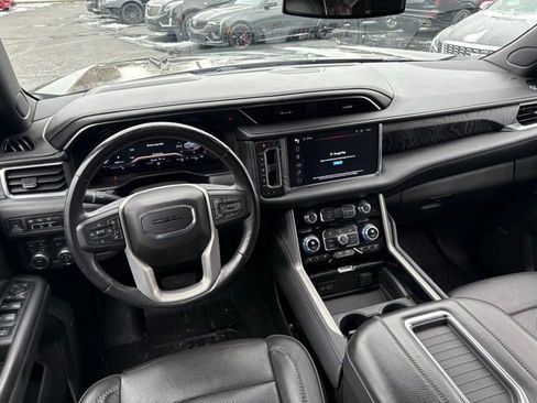 Certified 2023 GMC Yukon Denali image 24